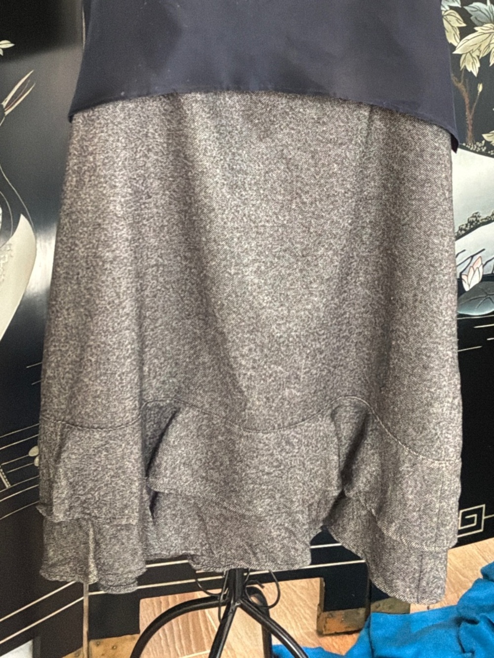 Talbots Woman Grey Tweed Wool Blend Ruffle Hem Pencil Skirt Size 16W